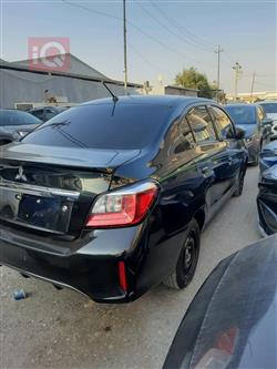 Mitsubishi Mirage G4